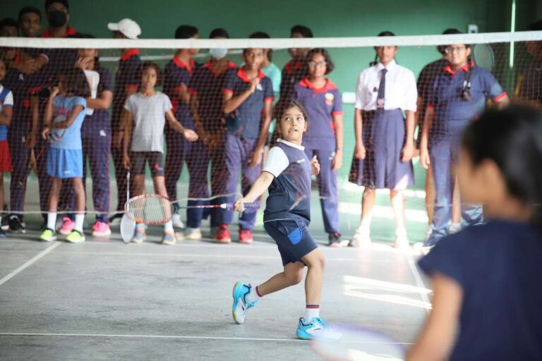 Badminton